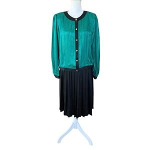 Patricia Magali Vintage 100% Silk Paisley 2 Piece Set Green Black Skirt‎ Suit 10